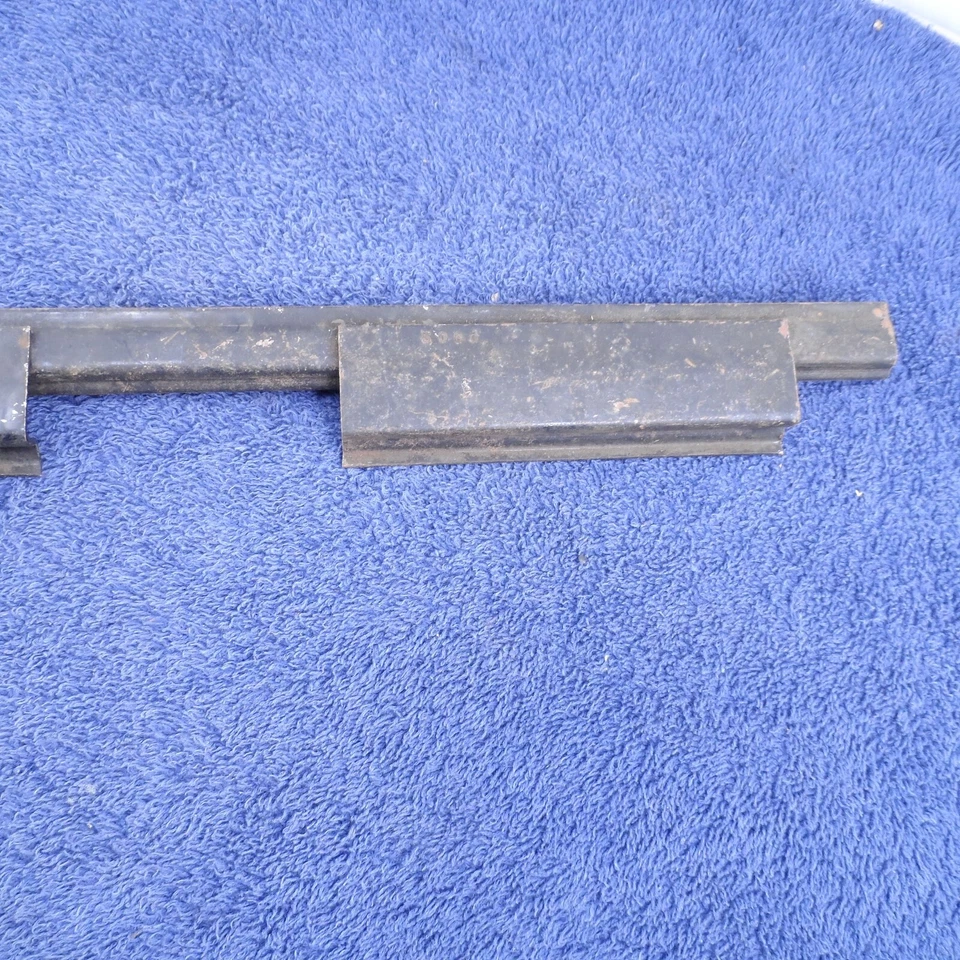 Window Channel 1937 Plymouth Deluxe 37 Dodge DeSoto Chrysler SEDAN Left 746613 - Imagem 4 de 4