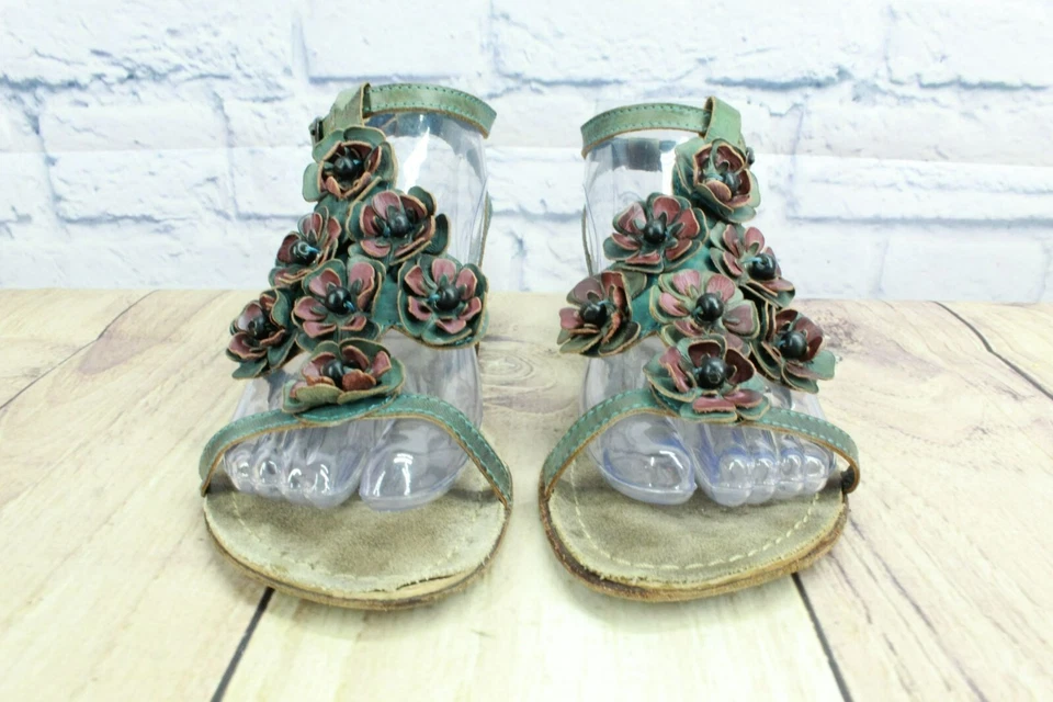 Sandalias planas Miss Albright para mujer de cuero verde floral con tira trasera talla 37 EE. UU. 7 Foto 4 de 4
