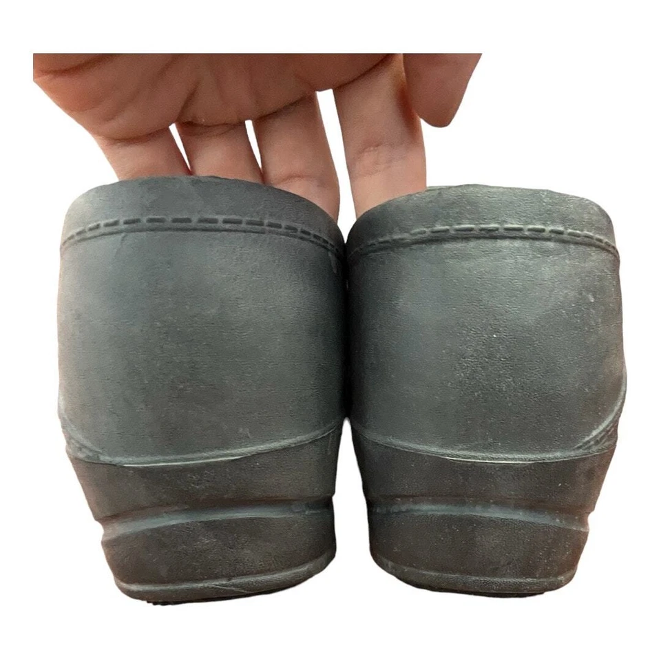 Zuecos cómodos de goma Landau FootwoRx Wild Terrain zapatos sin cordones gris oscuro talla 36 Foto 4 de 4