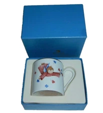 Schmid 1979 Annual Cup Cherub's Gift by Sister Berta Hummel w/Box