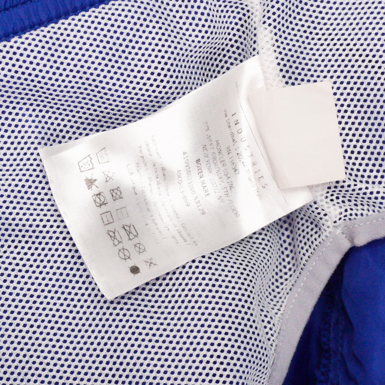 Moncler Solid Nylon Logo Boxer Mare Light Blue Sw… - image 11