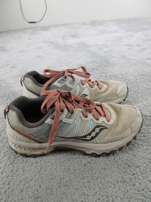 Saucony Trail Running Shoes Womens Size 7.5 Beige Mesh Low Top Sneakers S10584-2