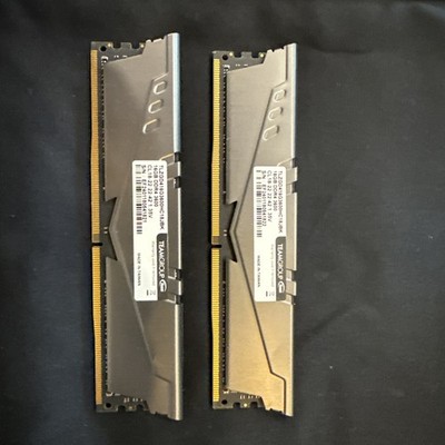 TEAM GROUP DDR4 3600mhz 16GB Ram Lot Of Two