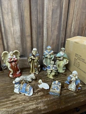 Holiday Home Gardens 10 Piece Nativity Scene Set 9" Glossy Porcelain Figures VTG