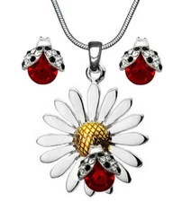 Daisy Flower Ladybug Pendant Necklace and Earrings Stud Set 18" Chain Gift Boxed