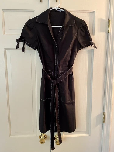 Tahari Black, Short Sleeve, Dress with White Trim, Petite Sz 4