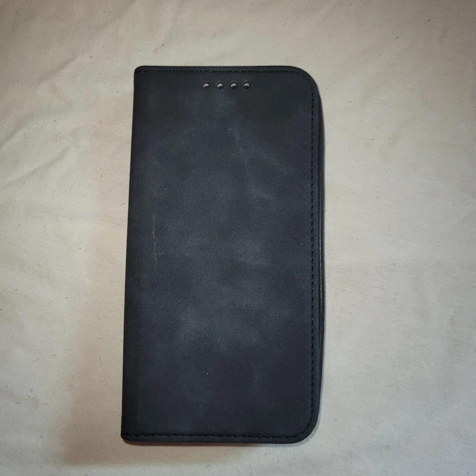 Wallet Case for Iphone 13 6.1 Inch - Black - Image 4 of 4