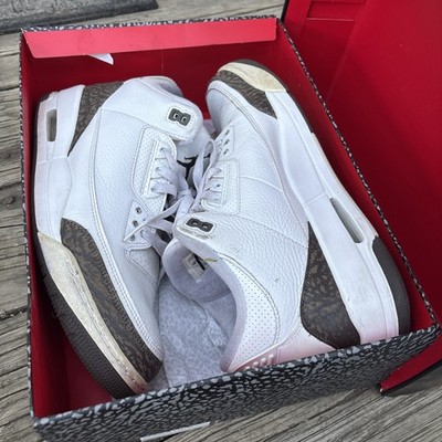 Jordan Air Jordan 3 Retro Mocha 2018 WhiteBrown 136064-122 Size 11.5 in Box USED