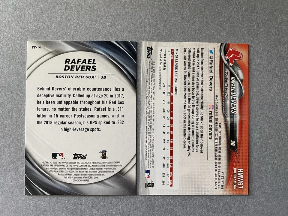 4 cards 3- 2018 Topps Holiday Rafael Devers RC Rookie + Platinum Presence Insert - Image 4 of 4
