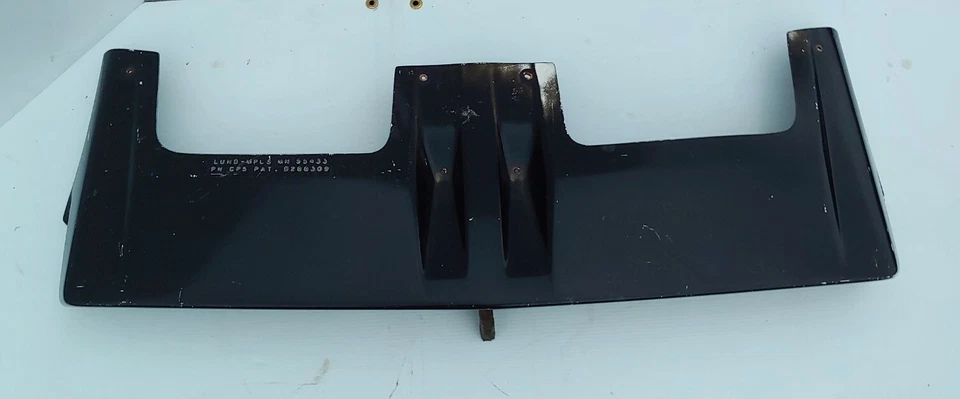 82-93 CHEVY S10 BLAZER GMC S15 JIMMY LUND TECHO CABINA VISERA P/N CP5 Foto 2 de 4