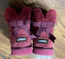Lamo Adele BURGUNDY Suede Boots Faux Fur Back Bows Super Cute SZ 7
