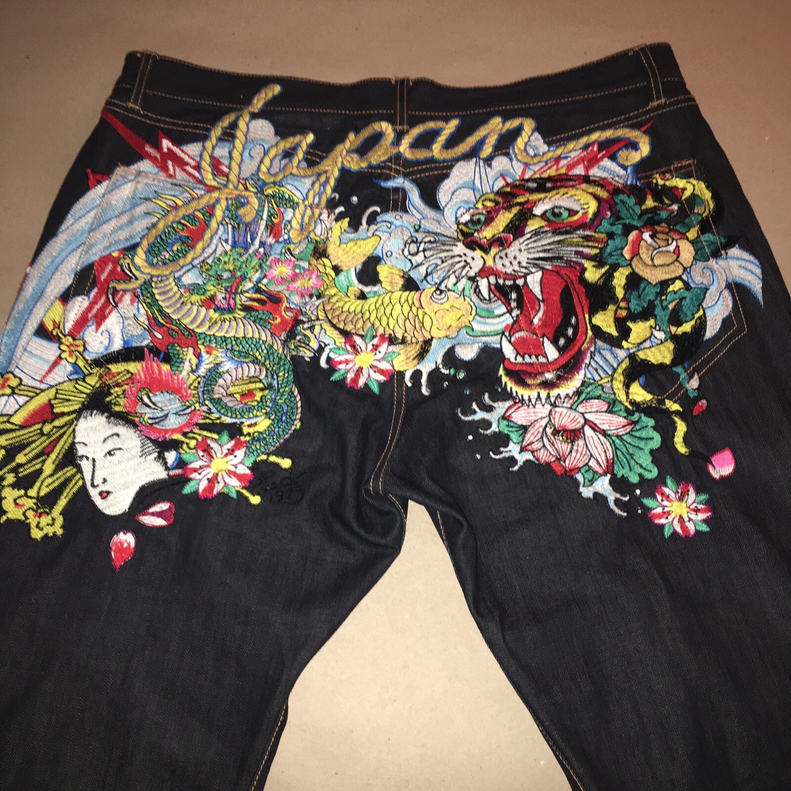 Ed Hardy NA купить в Америке, лот 