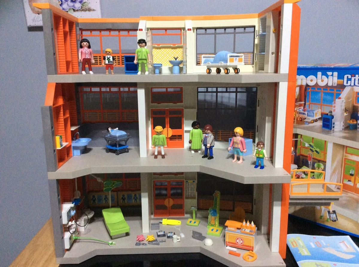 Playmobil city hot sale hospital