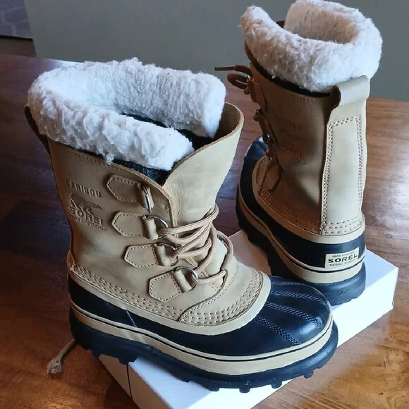 Sorel Tan Black Waterproof Rain Snow Boots Worn with Stains