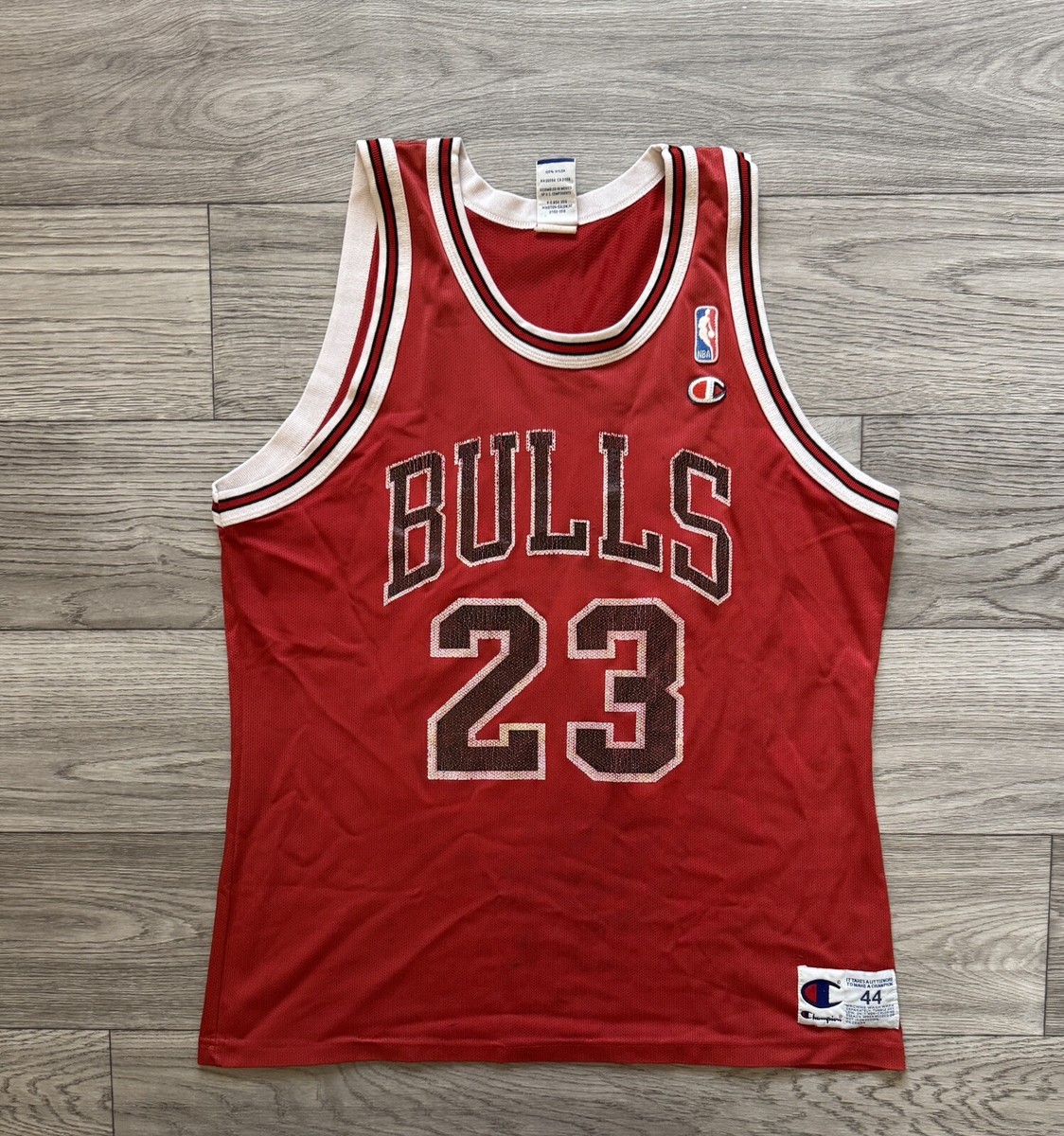 Vintage 90s #23 Michael Jordan Chicago Bulls Champion Jersey Mens