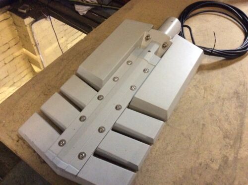 HOLOPHANE V-MAX V3 WOHN LED STRASSENBELEUCHTUNG I4S14 - Bild 3 von 4