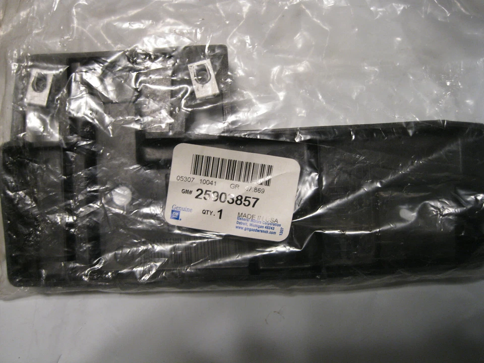 Genuine GM OEM 25903857 Rear Bumper Fascia Support Assembly - Изображение 3 из 4