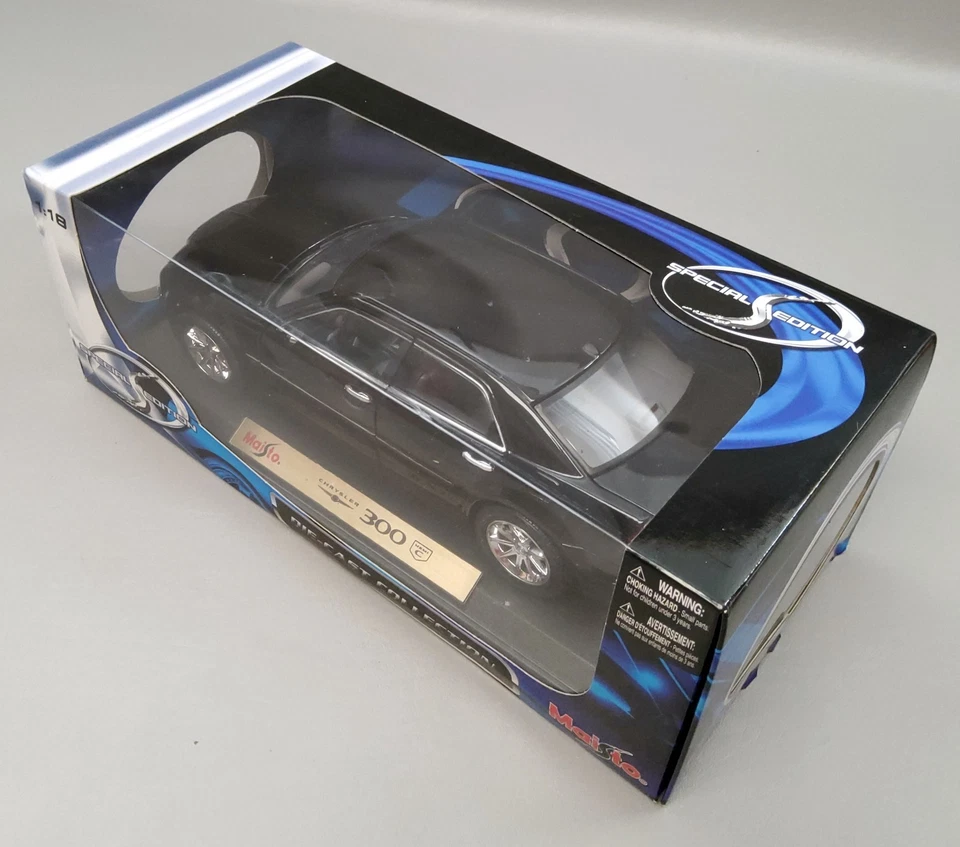 2005 Black Chrysler 300 Hemi C 1:18 Scale Diecast By Maisto #31120 - Image 4 of 4