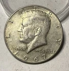 Lot Of (1) 1967-P Kennedy Half Dollar – 40% Silver – US Minted Coin A32