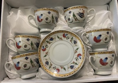Touch Me Porcelain Fincan Takimi Cups And Saucers