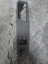 VW Golf mk5 driver side windows buttons with door handle mirror control switch