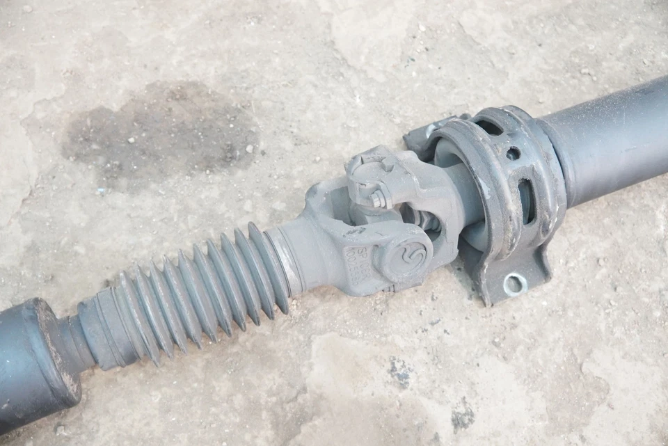 Rear Prop Drive Shaft Crew HC3Z4R602EY HC344K145KHB OEM Ford F450 Super Duty 17 - Image 3 of 4