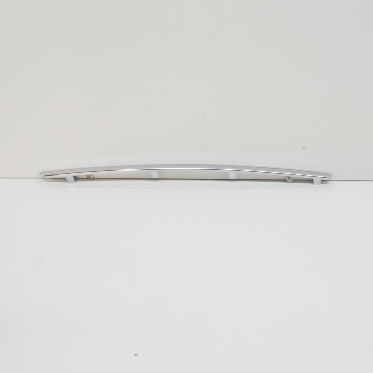 MB M-CLASS W166 Front Bumper Left Upper Molding A1668881185 New 