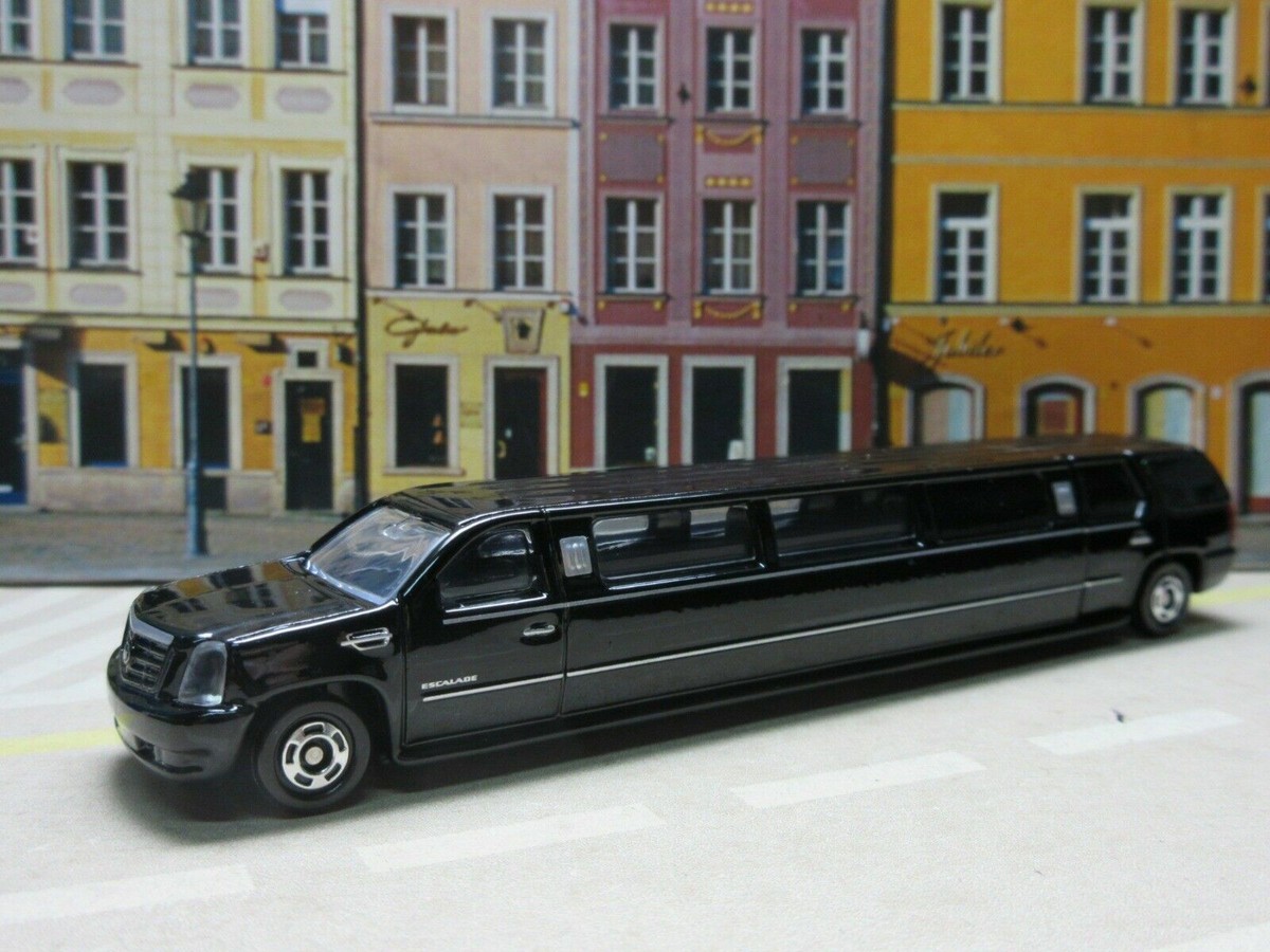 Takara Tomy Tomica No.136 GM Cadillac Escalade 1/79 Tomica shop