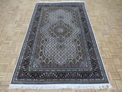 5'9 x 9 Hand Knotted Ivory Mahi Tabrez Rug Wool & Silk G9449