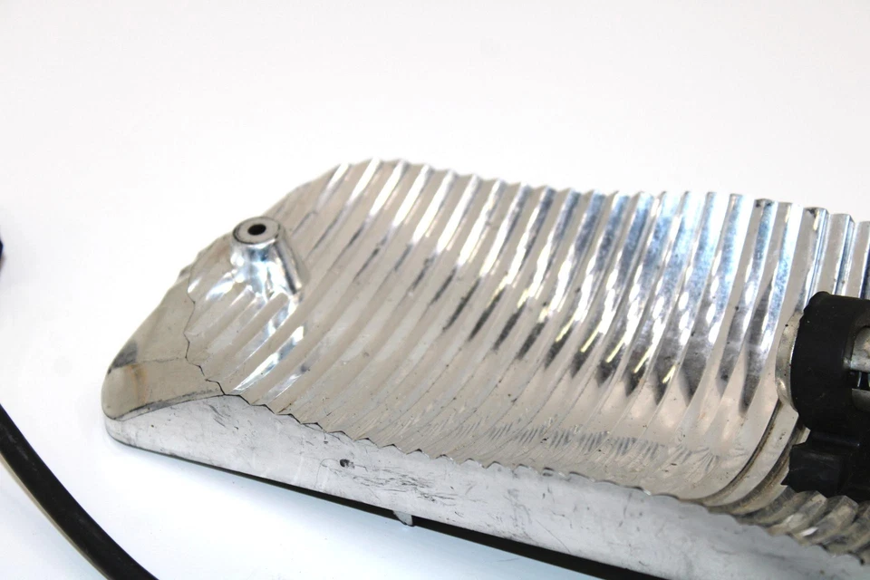 Оригинальный корпус заднего фонаря 2004 Ski-doo Gsx 600 Ho Sdi 510004018 SS102 - Изображение 3 из 4