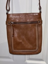 Lloyd Baker Tan Leather Cross Body Bag multi pocket Excellent Condition