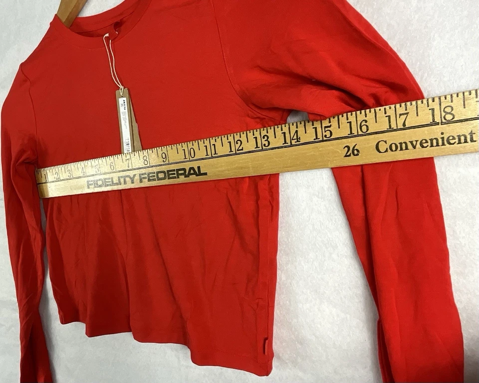 Skims сна супер укороченный длинным рукавом рубашка верхний рубиновый красный маленький новый с Ярлыками (1252) - Изображение 4 из 4