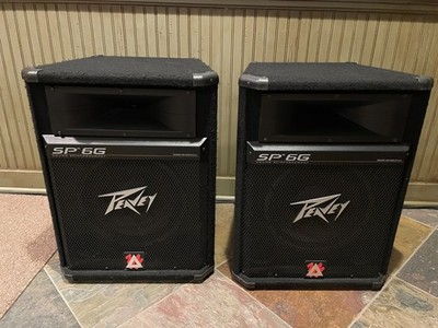 Two Peavey SP 6G Loud Speaker System  - Good condition