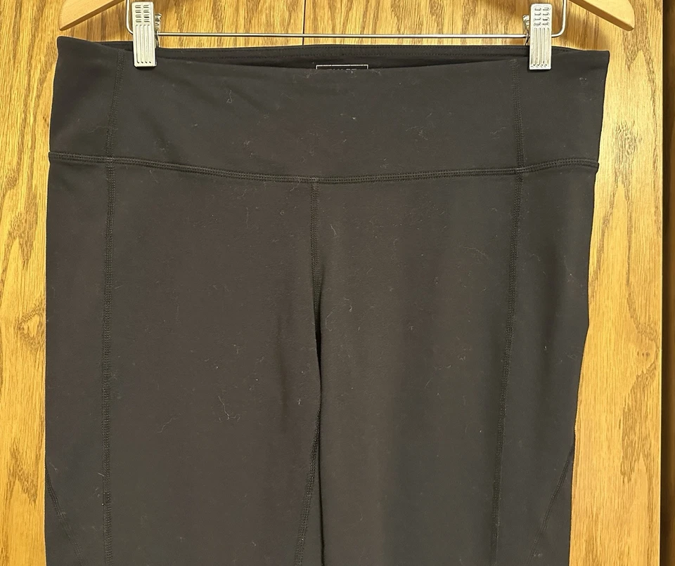 Leggings Athleta para mujer talla XLT negros recortados yoga ciclismo ligeros elásticos Foto 2 de 4