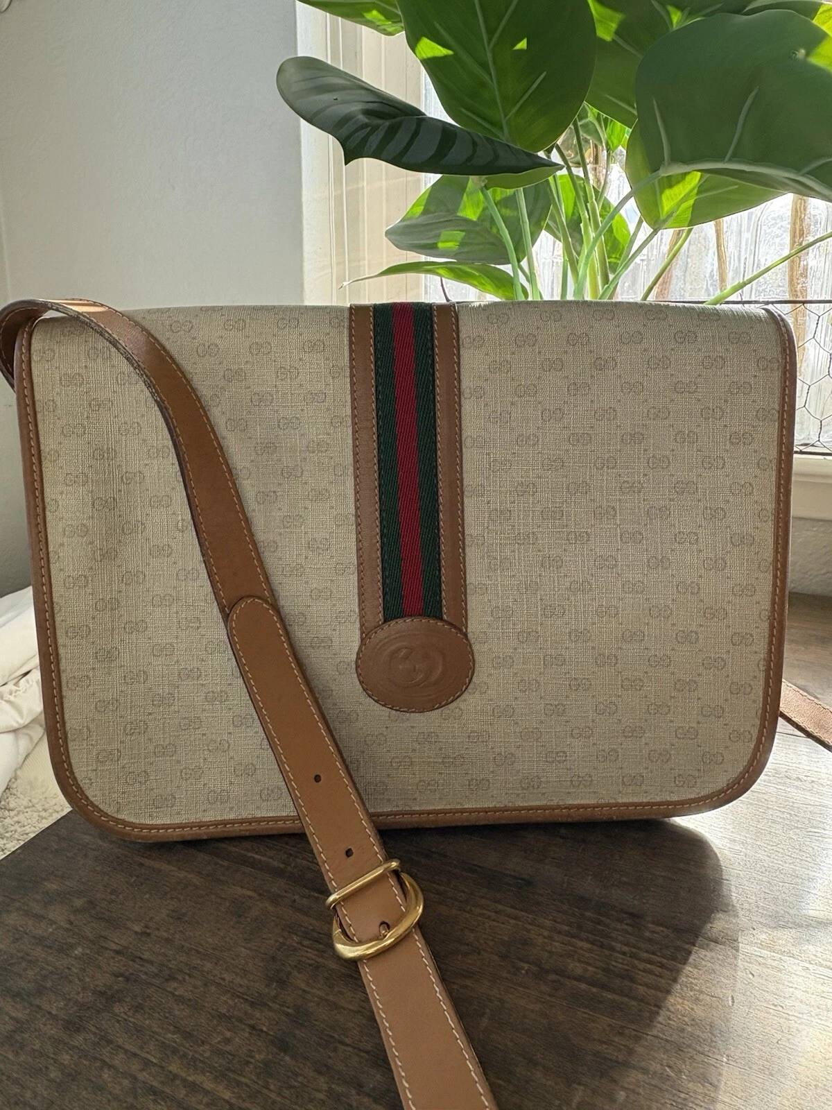 Sac à main bandoulière Gucci Web monogramme GG vintage années 80 authentique