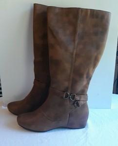 wide calf boots size 10w