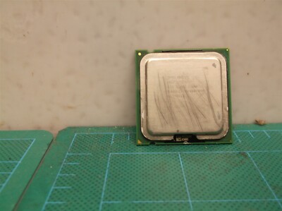 Intel pentium 4 sinle core cpu 531 sl8hz de1