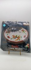 vtg 1985 Titan NIP felt x-mas tree skirt needle craft kit bears  ducks 473 36"