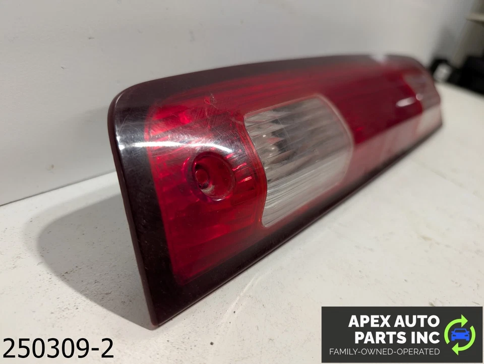 OEM 2013-2018 Dodge Ram 2500 6,4 L centro montaje alto lámpara de freno tercera luz de freno Foto 3 de 4