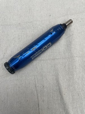 CDI MICRO ADJUSTABLE SCREWDRIVER  401SM RANGE 5-40 INCH POUNDS 1/4 INCH