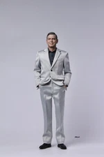 danso yk yelim choi yma 1/6  George Clooney