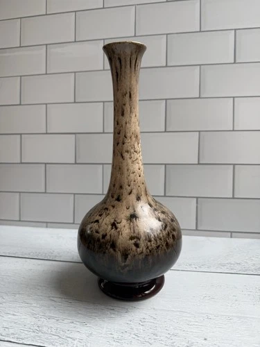 Vintage 10” Royal Haeger USA Brown and Cream Pottery Bud Vase