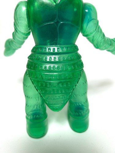Bullmark 1999 Alien Baltan Clear Green 8" Sofubi Vinyl Figure Ultraman Kaiju - Picture 10 of 13