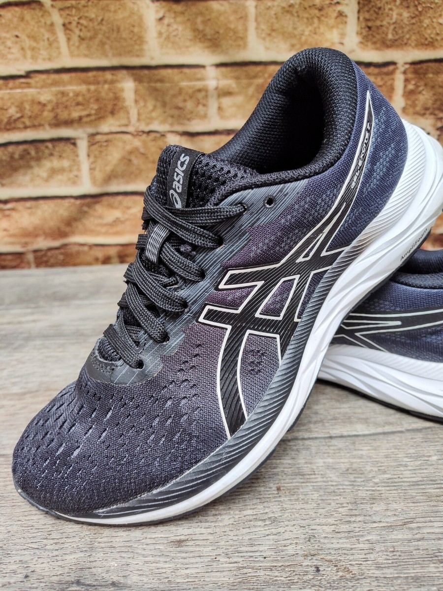 Asics Gel-Excite 7 Black Running Shoes Women's Size 9. (1012A562