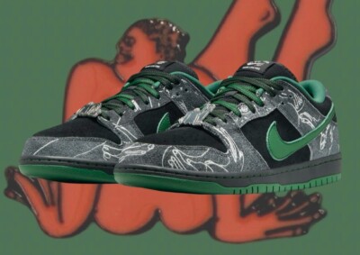 NIKE SB THERE SKATEBOARDS DUNK LOW (SIZE 5.5) (HF7743-001) FE24 