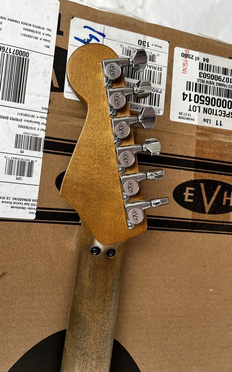 EVH Striped Series Frankenstein Relic Guitar - Red #84 LOW EVH Striped Series Frankenstein Relic Guitar - Red #84 LOW