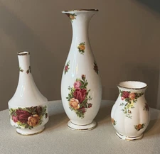 VINTAGE Royal Albert China Old Country Roses Set of 3 Bud Vases 1962 51 36