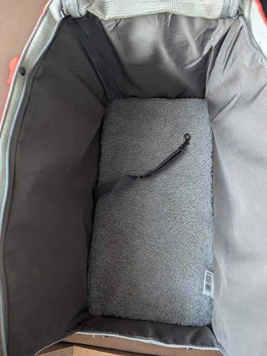 AniOne Hundetransporttasche für kleine Hunde bis 7 Kg, Gebraucht, 3x Benutzt - Bild 12 von 15