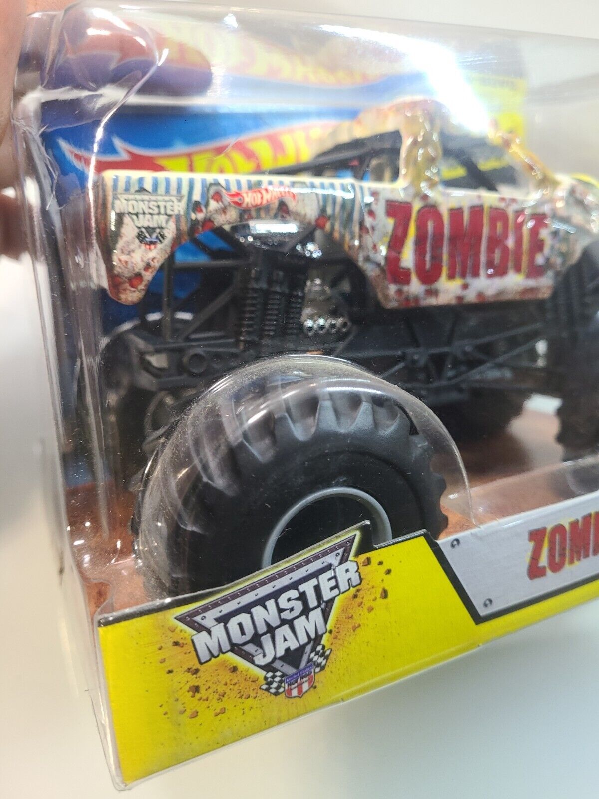 Hot Wheels Monster Jam Zombie 2013 Mattel Vehicle No BGH24 NRFB