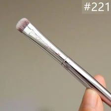 NEW IT Brushes For ULTA - Love Beauty Fully - Eye Smudger Brush #221 - SEALED